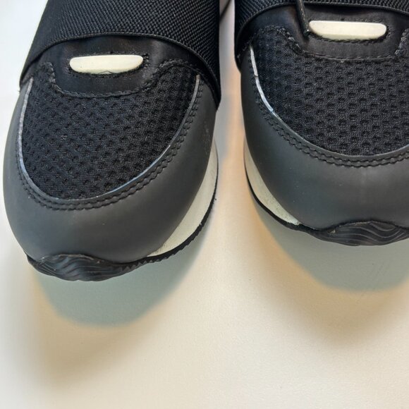 NEW Lola Cruz Crystal Sneakers 36 Black Rhinestone Elastic Strap Designer - Picture 6 of 8